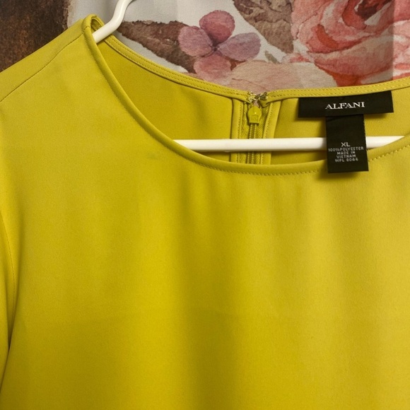 XL Alfani top​​​​ - Picture 2 of 5